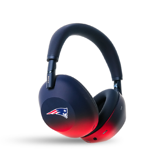 Sony x Patriots WH-1000XM6 headphones